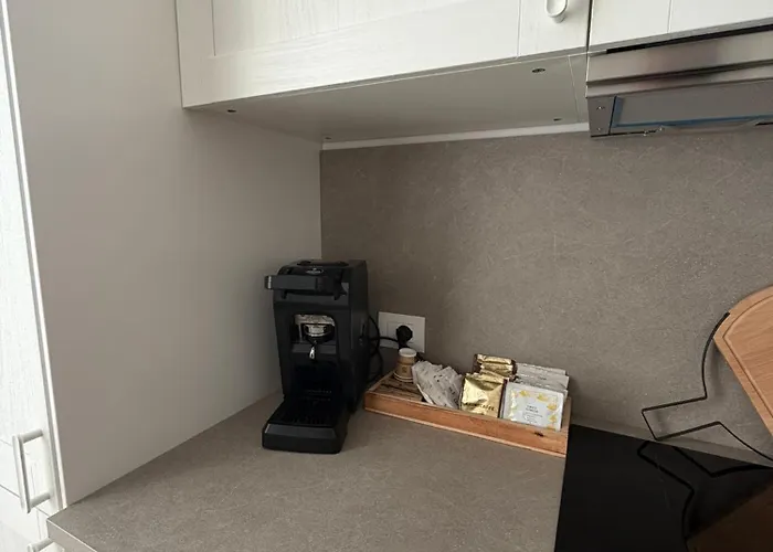 Mh Lippolis Apartment